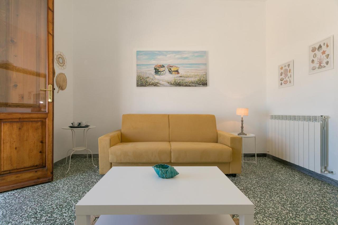 Brezza Marina Apartment San Vincenzo Luaran gambar