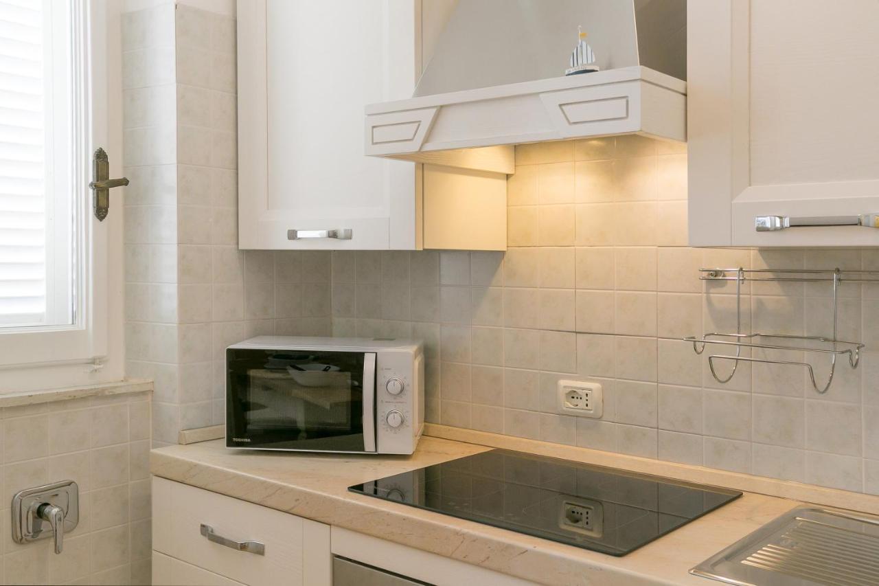 Brezza Marina Apartment San Vincenzo Luaran gambar