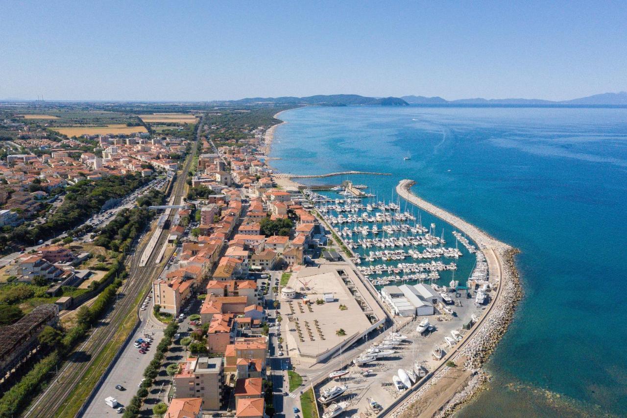 Brezza Marina Apartment San Vincenzo Luaran gambar