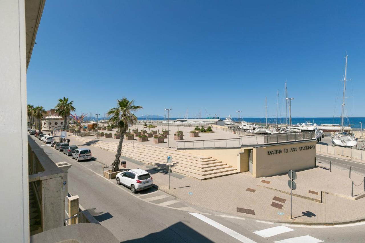 Brezza Marina Apartment San Vincenzo Luaran gambar