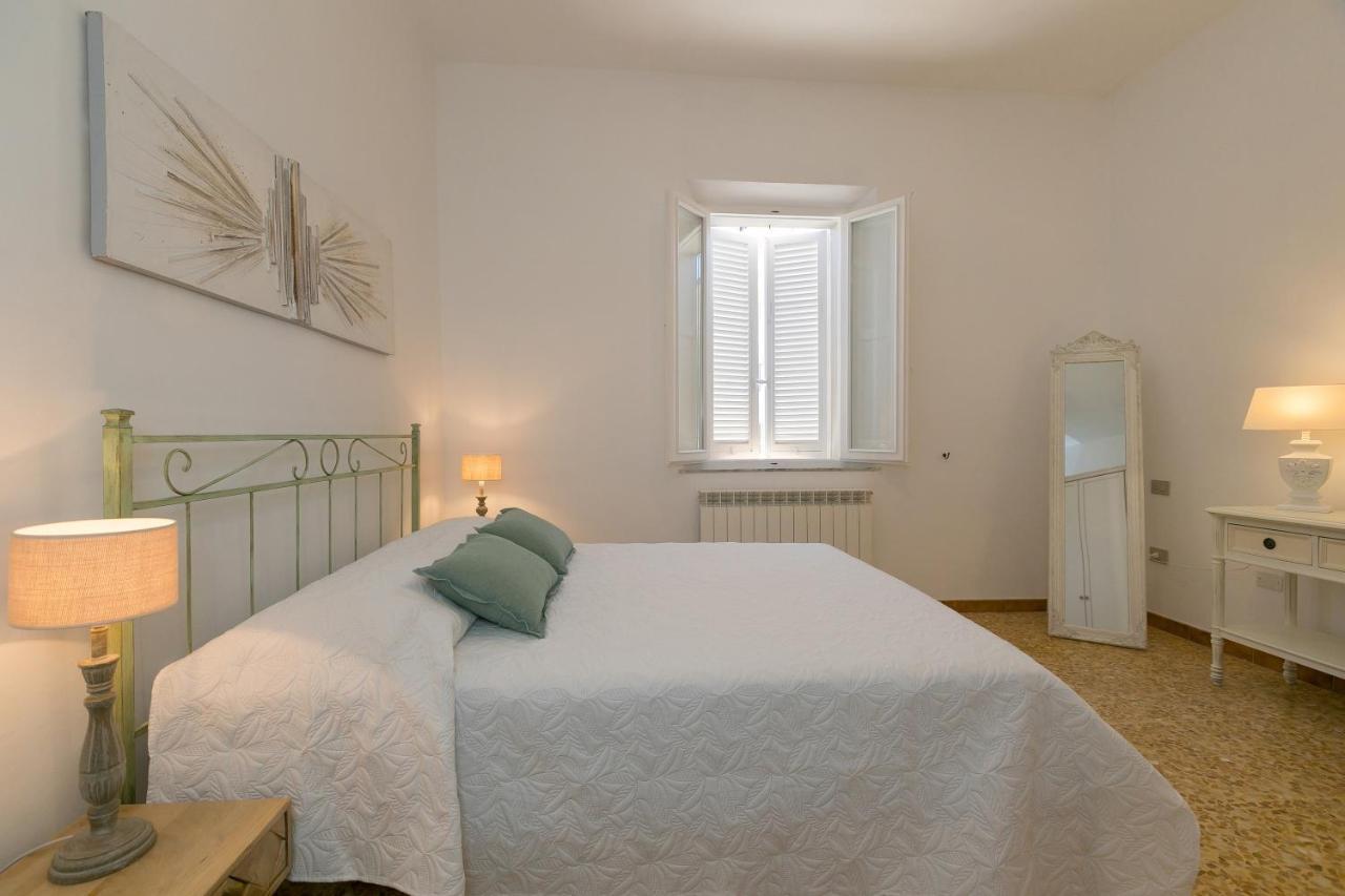 Brezza Marina Apartment San Vincenzo Luaran gambar